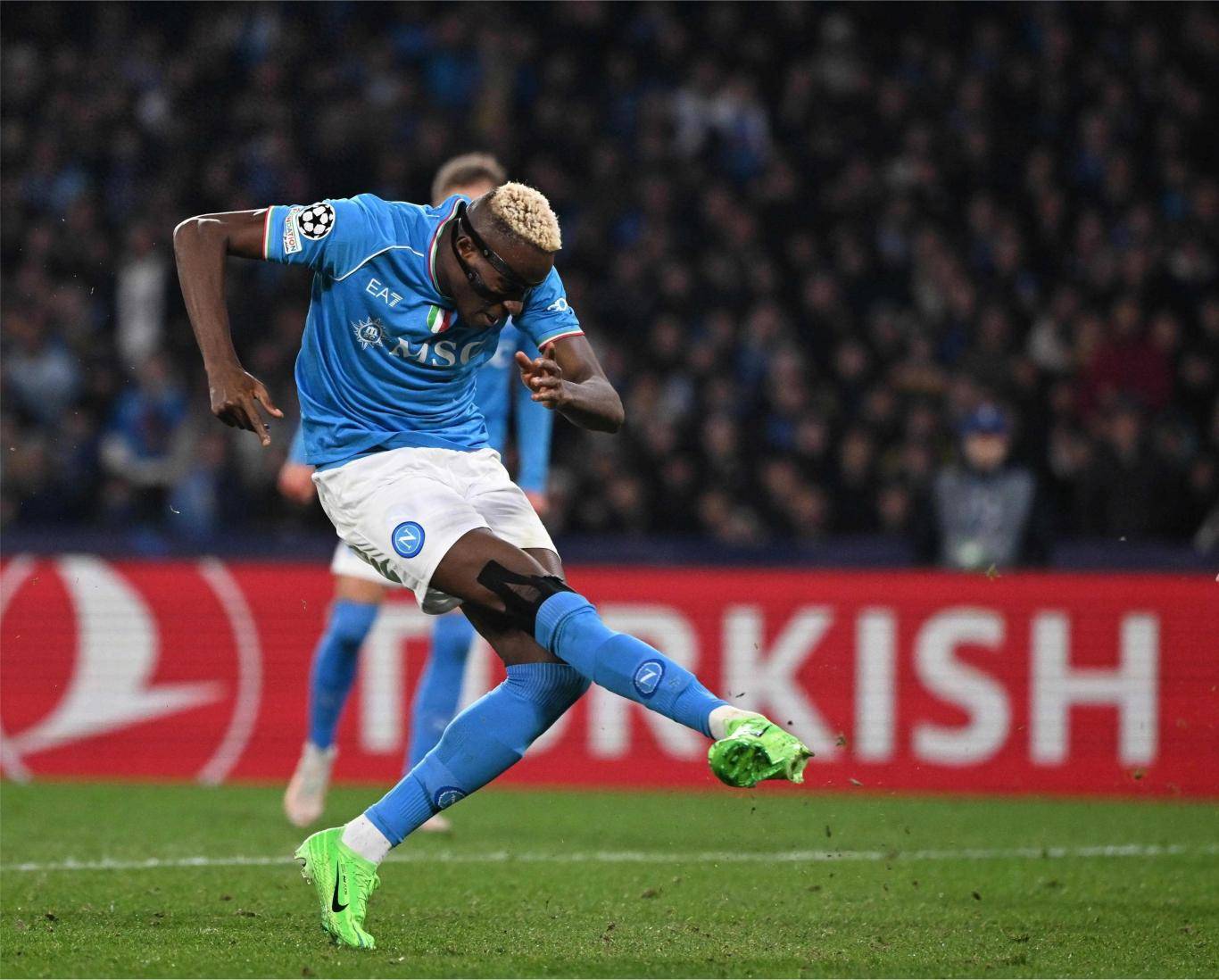 国际米兰备战对阵乌迪内斯，卢卡库努伊恢复训练的简单介绍