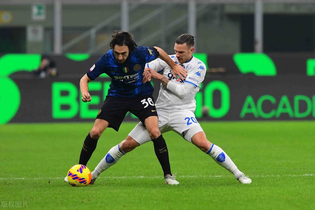 卡利亚里主场逼平对手，保持不败的简单介绍