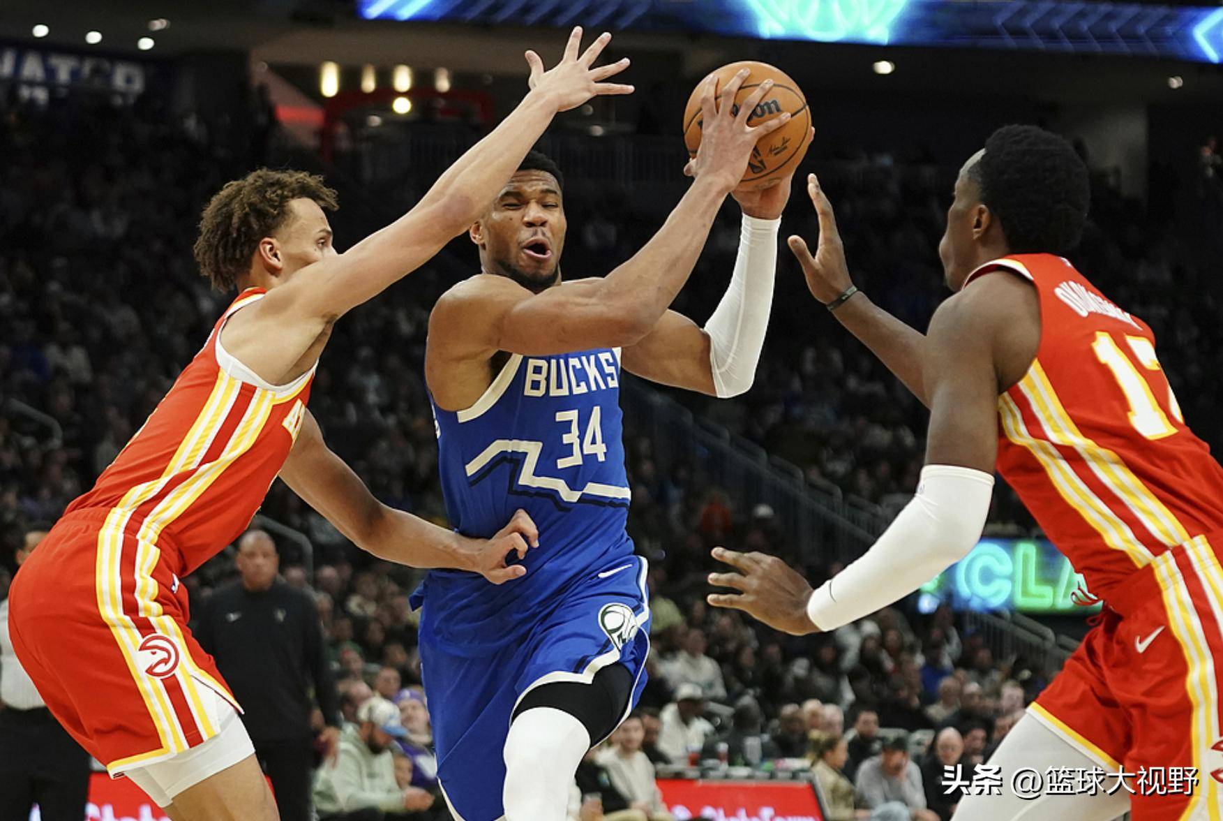 开云体育-雄鹿队略胜于骑士队，主场比赛胜出