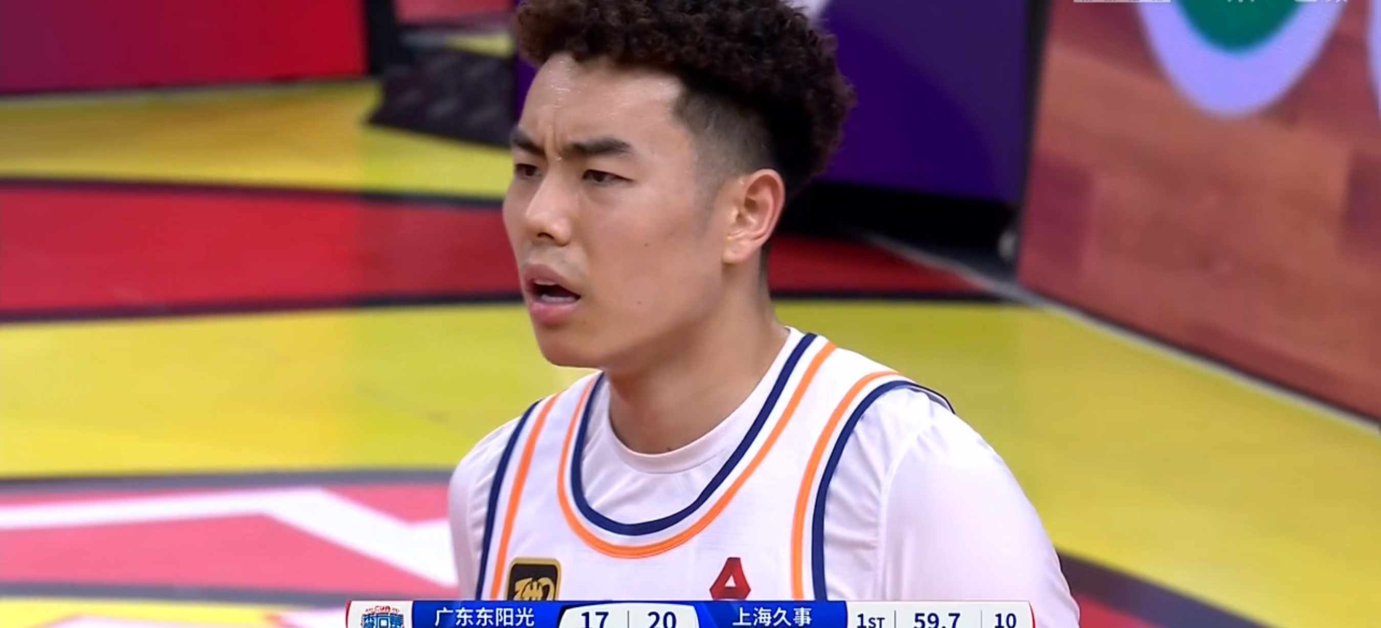 争霸之战！广东队与北京队火花四射