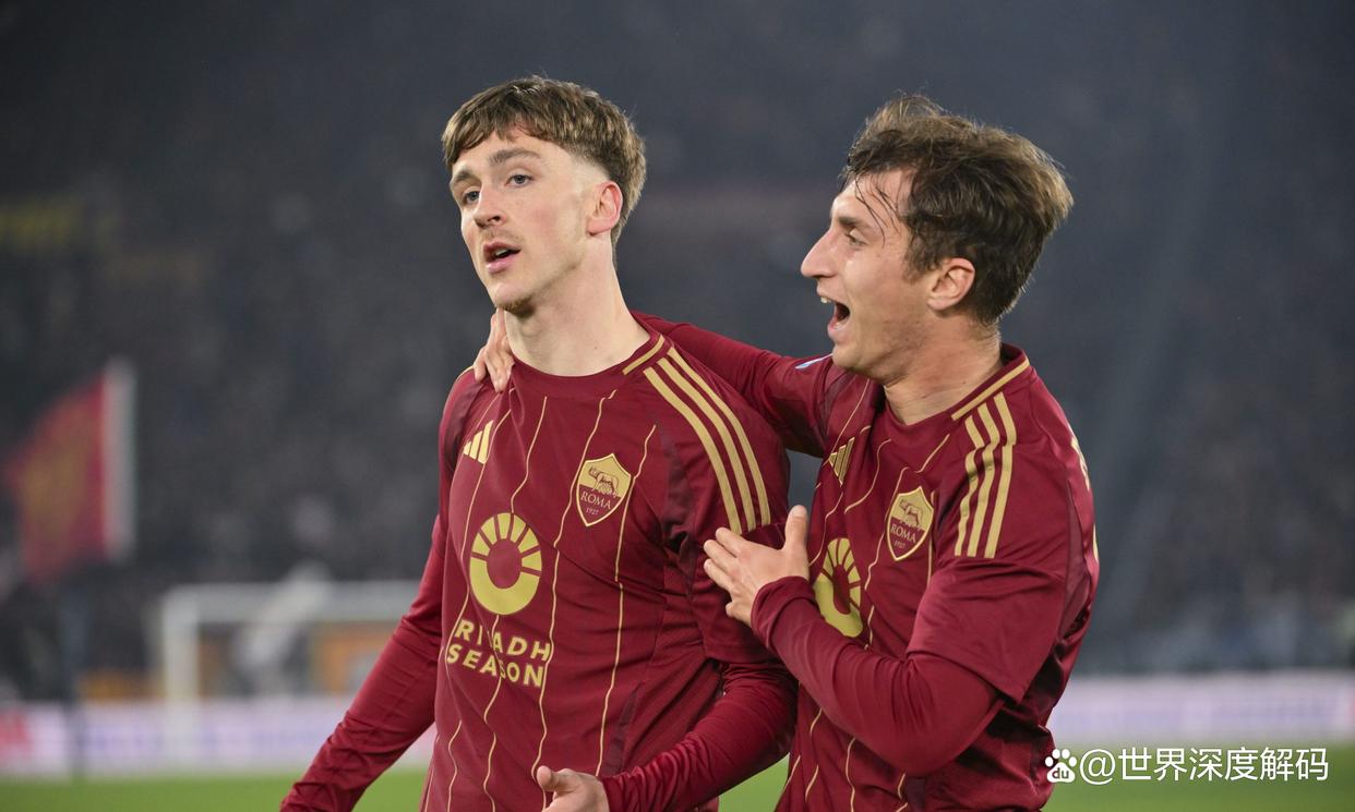 罗马队员们在场上展现出出色的灵活性