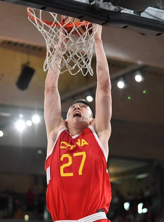 开云体育入口-年轻球员崭露头角，CBA联赛注入新鲜活力的简单介绍