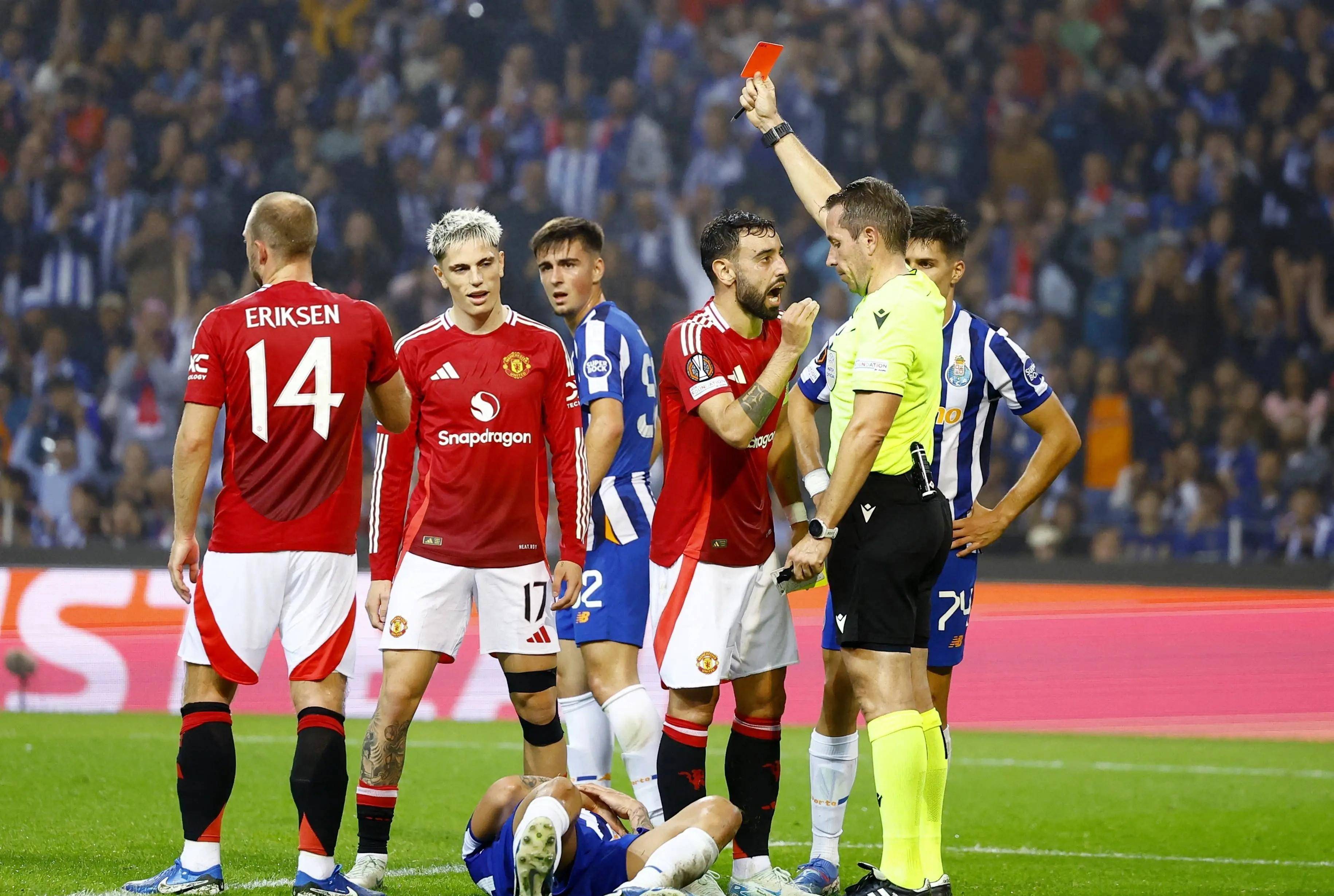 曼联队员恢复状态为接下来的比赛做准备的简单介绍