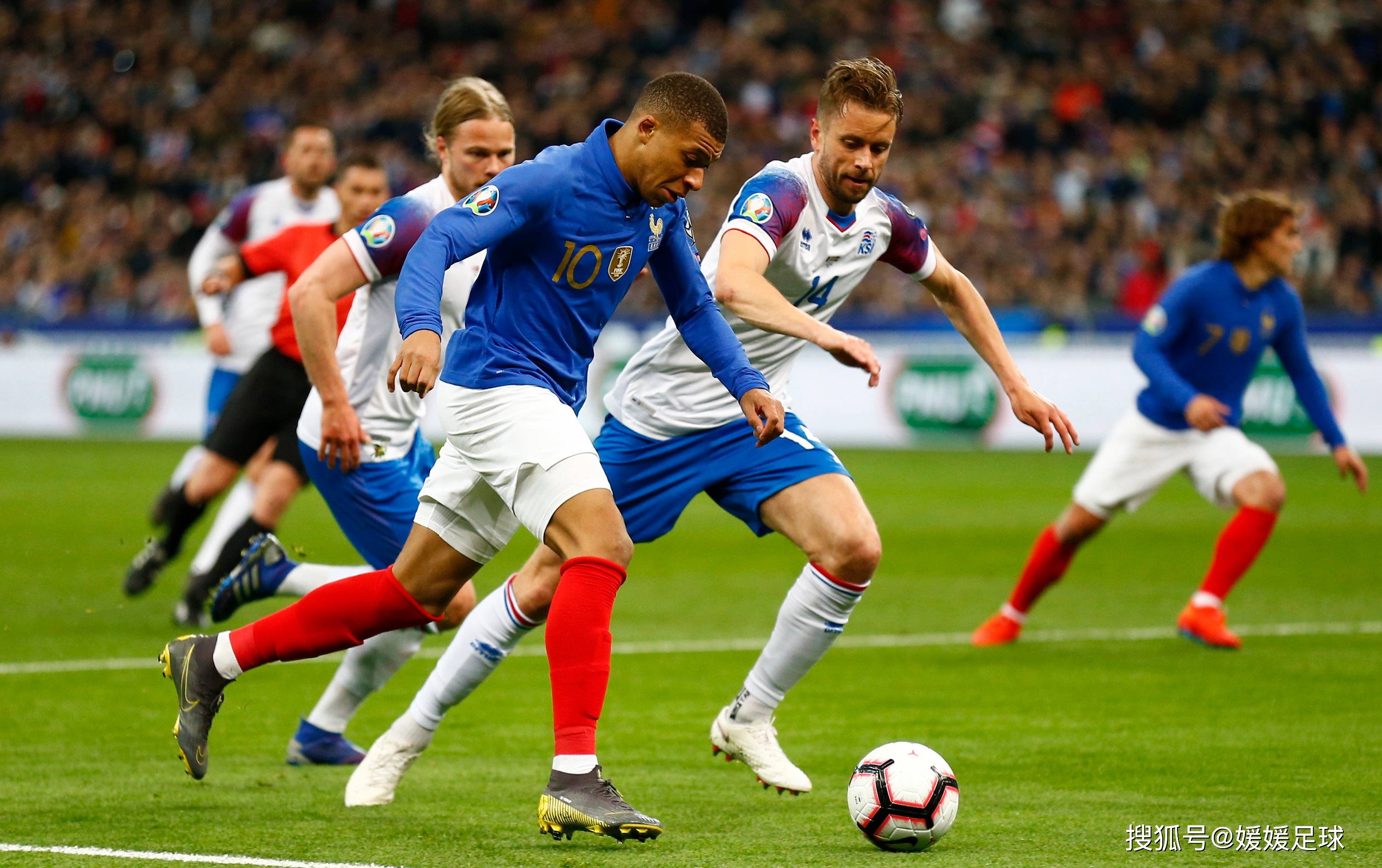 波黑击败拉脱维亚，小组第二暂居的简单介绍