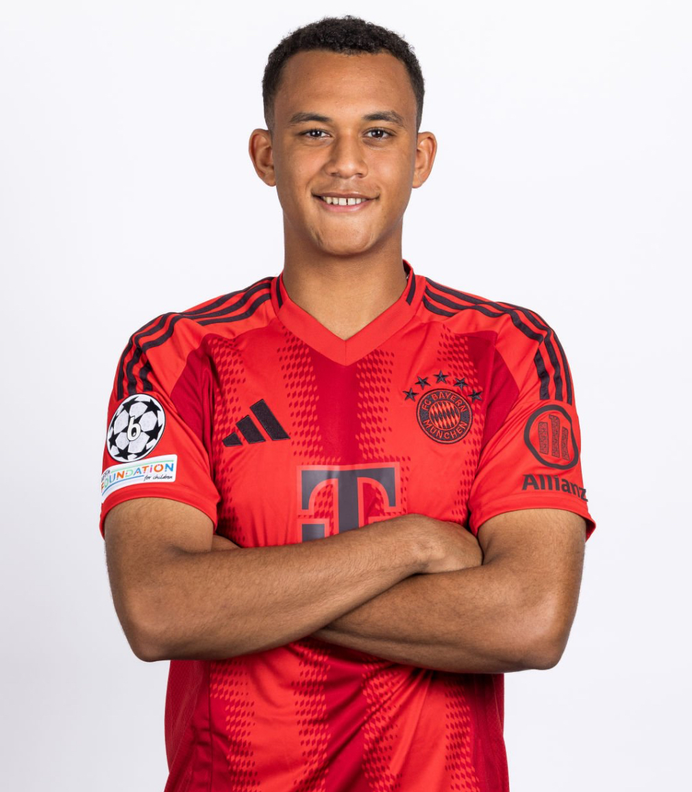 包含柏林赫塔主力中场状态火热，成为球队支柱的词条