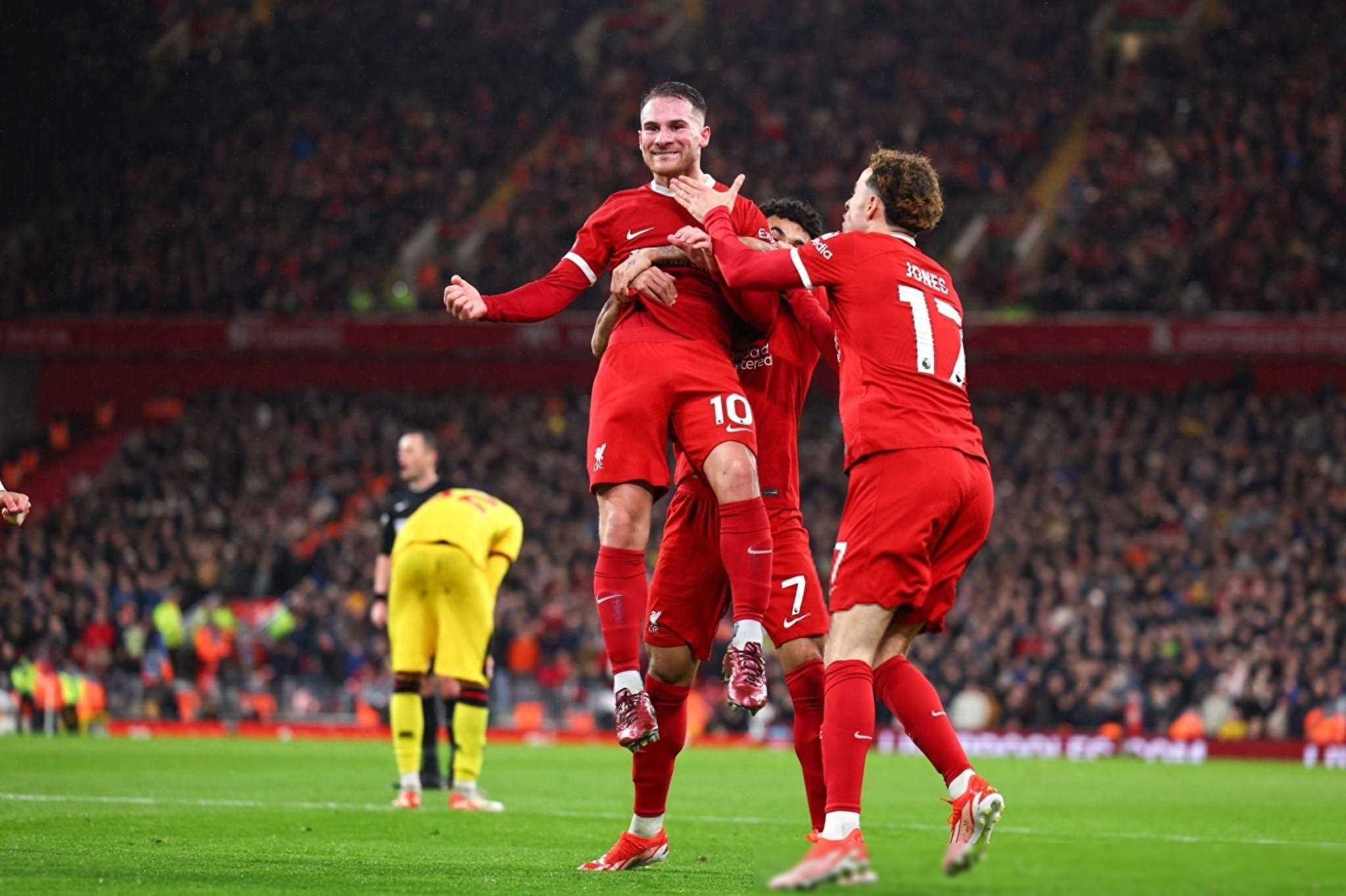 巴黎圣日耳曼备战次轮巅峰对决，备受瞩目的简单介绍