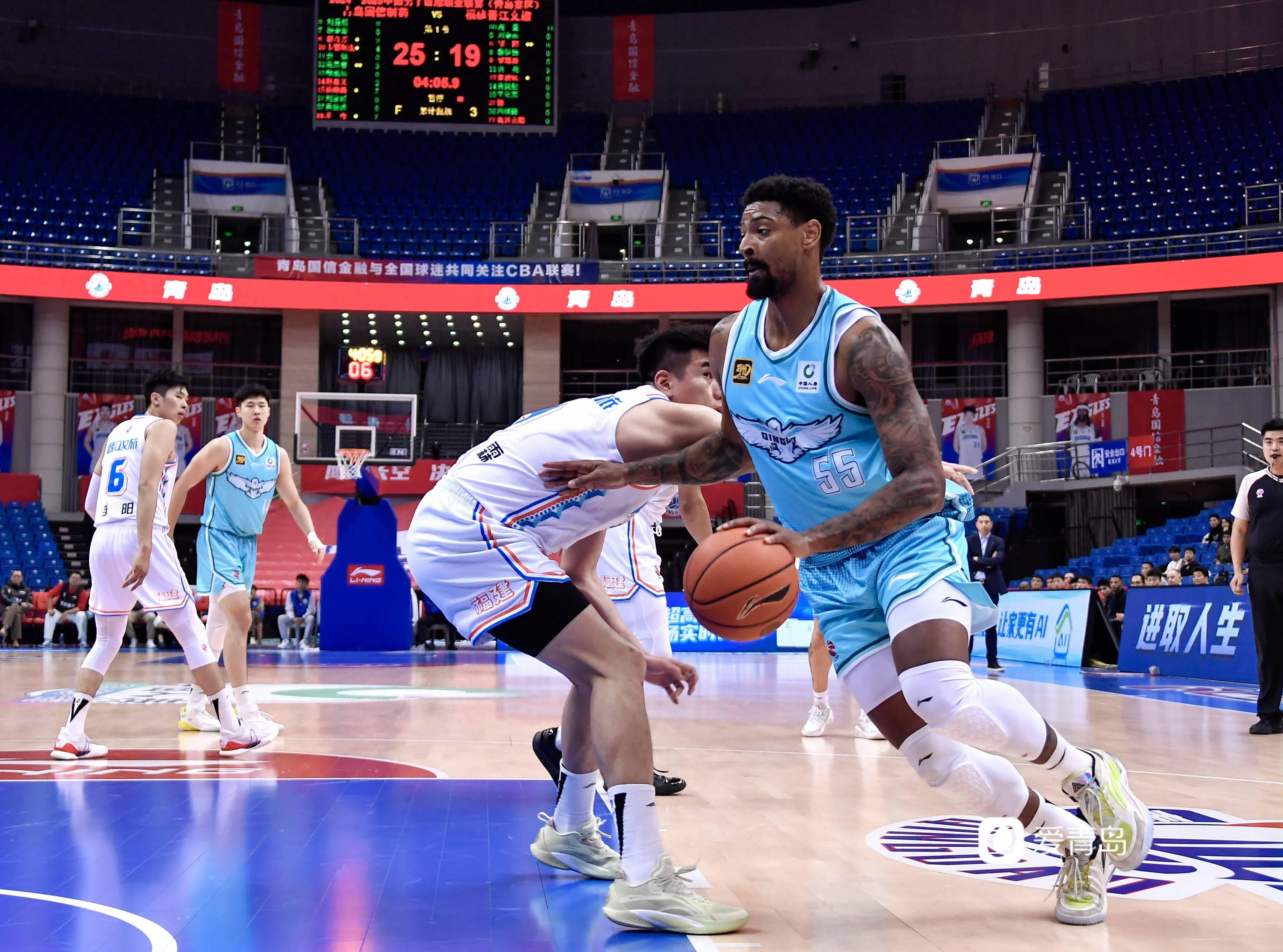 开云官网-福建男篮在激烈对抗中脱颖而出