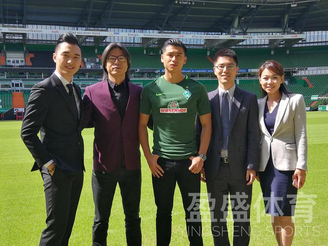 关于云达不莱梅球员在客场比赛中展现出团队合作精神的信息 关于云达不莱梅球员在客场比赛中展现出团队合作精神的信息