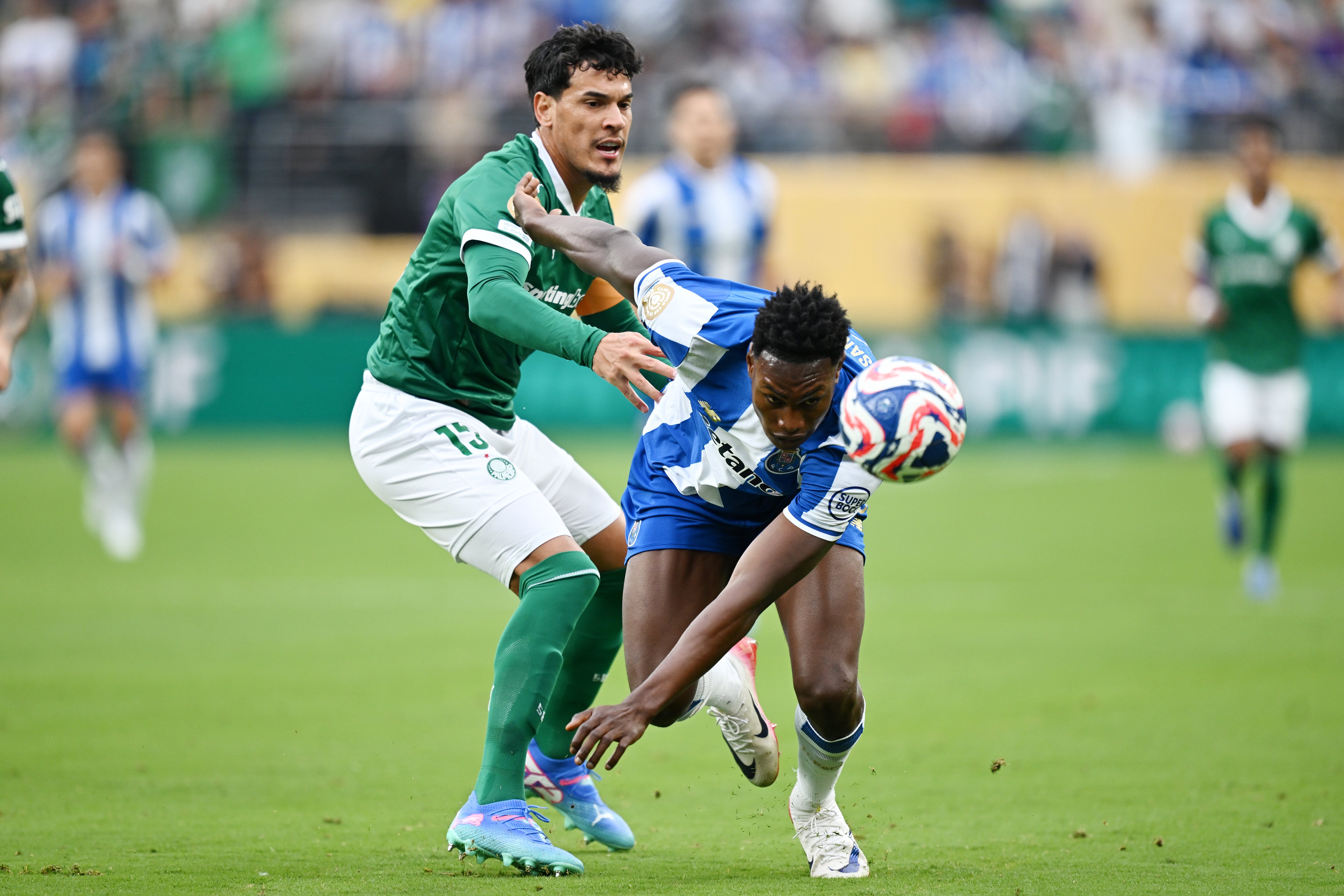 开云体育下载-包含帕尔马客场战平对手，球队排名有所下滑的词条