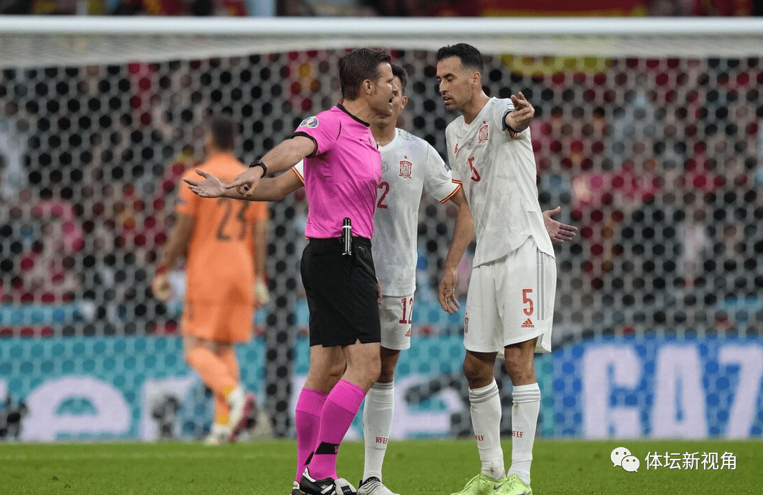 开云体育官方网站-英超焦点战：国足vs法国队，爆冷引发争议判罚的简单介绍