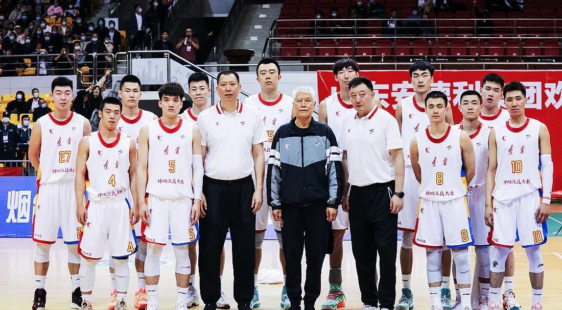 开云体育平台APP-不败之师队年轻球员崭露头角迎来连胜势头的简单介绍