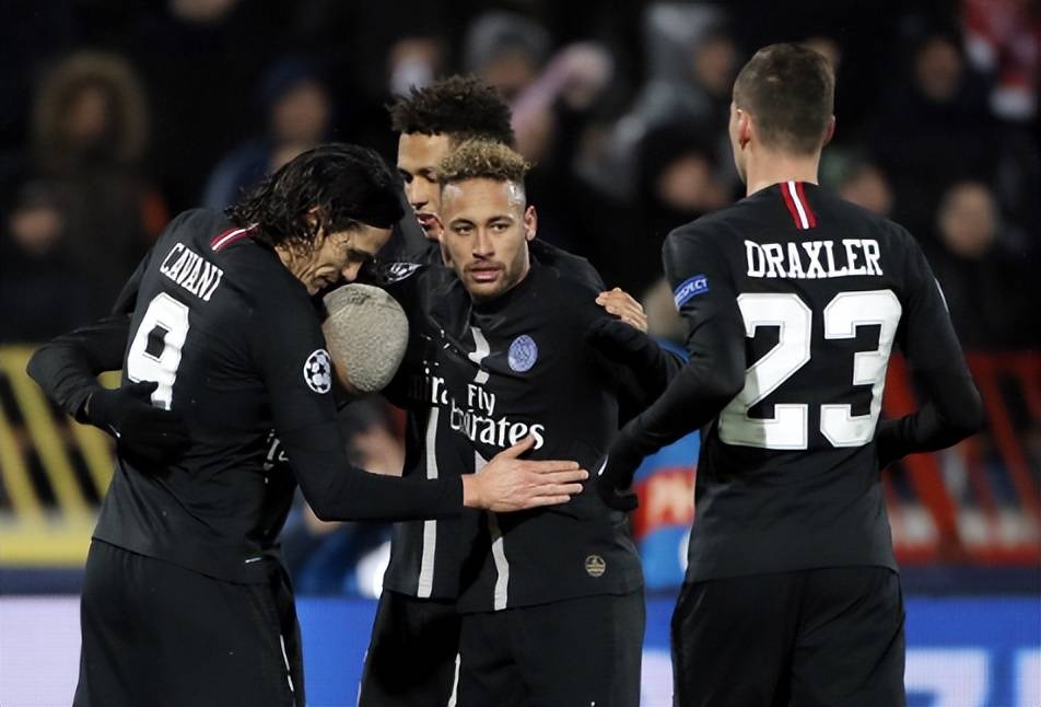 开云体育官方网站-关于尼斯足球俱乐部赢得关键比赛，晋级榜首位置的信息