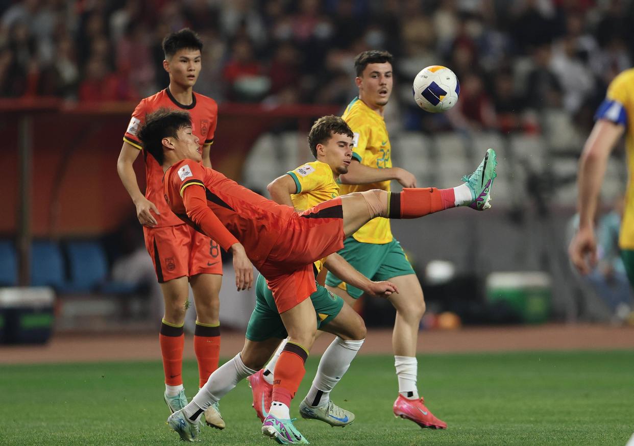 开云APP-包含国足险胜法国队，德布劳内世界波破门德甲的词条