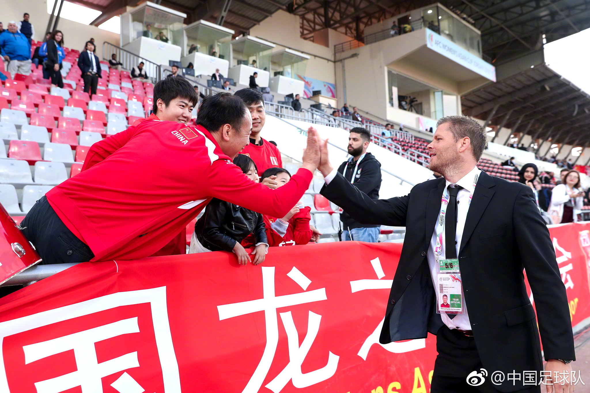 开云体育APP下载-包含法国队力克西班牙，凯恩乌龙送礼亚洲杯的词条