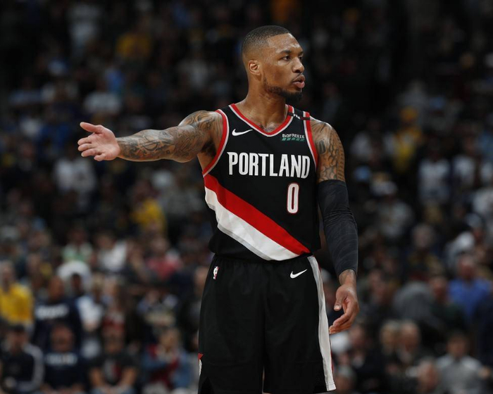 开云APP-猛龙惨败开拓者，失去榜首位置