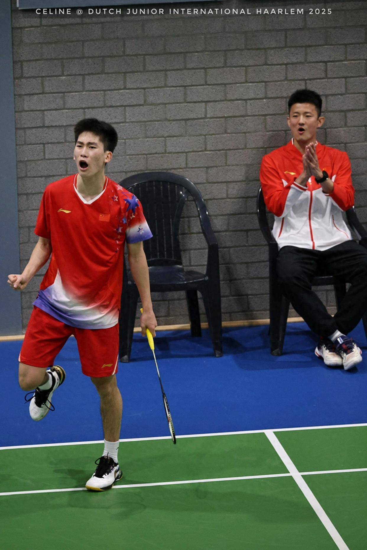 中国羽毛球队碾压日本羽毛球队,谌龙惊艳世界 中国羽毛球队碾压日本羽毛球队,谌龙惊艳世界