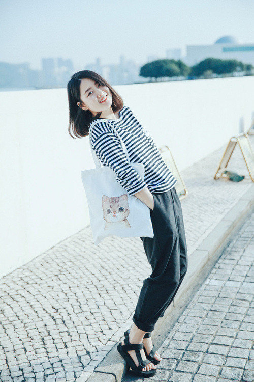 足球夜晚的两种叙事，卢卡库的野性之火与太极虎的精算棋局