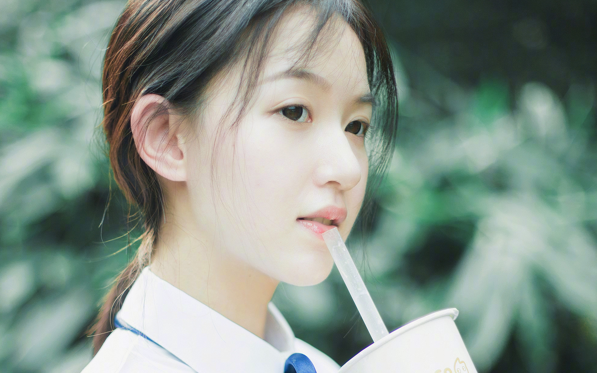 开云体育中国-极速与绿茵的交响，F1街道赛焦点战与阿根廷生死战取胜牙买加的双重荣耀