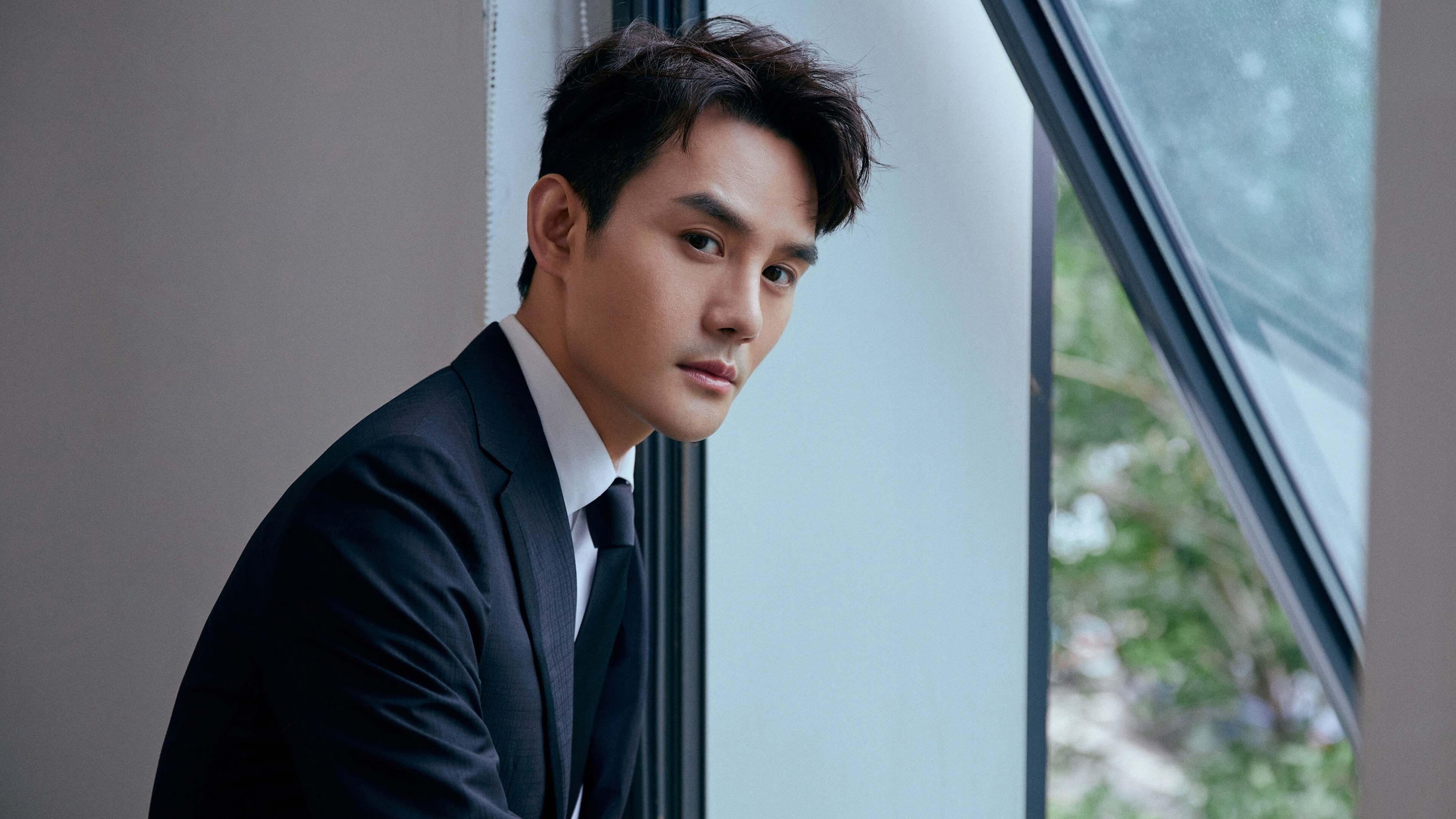 跨界篮球风云，公牛斩落广东队的象征与杰伦格林季后赛的王者时刻